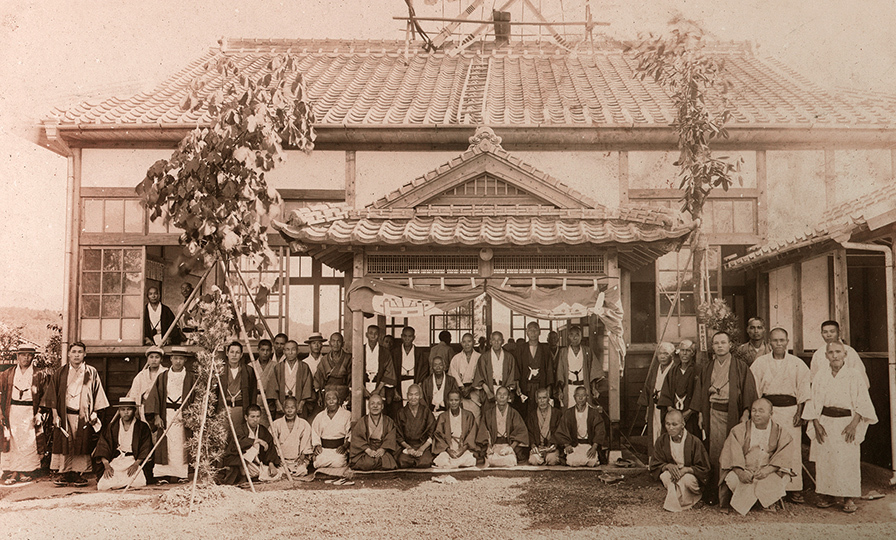 創立者は久原村初代村長でもありました。